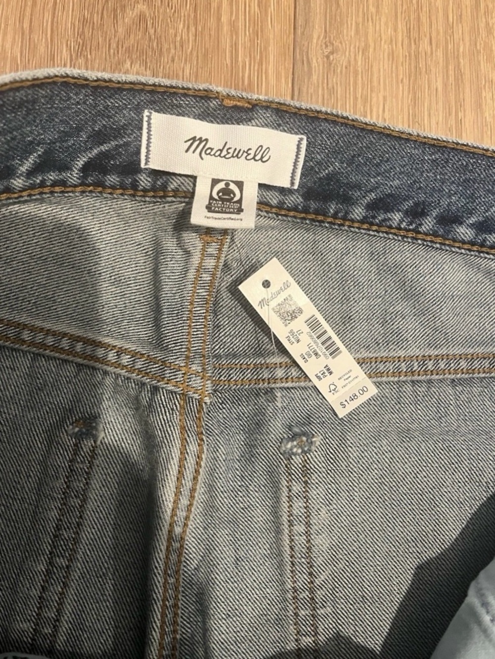 NWT! Madewell Dean Easy Straight Jeans in Monessen Wash - Picture 3 of 4